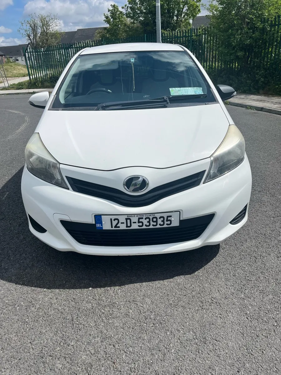 Toyota vitz - Image 1