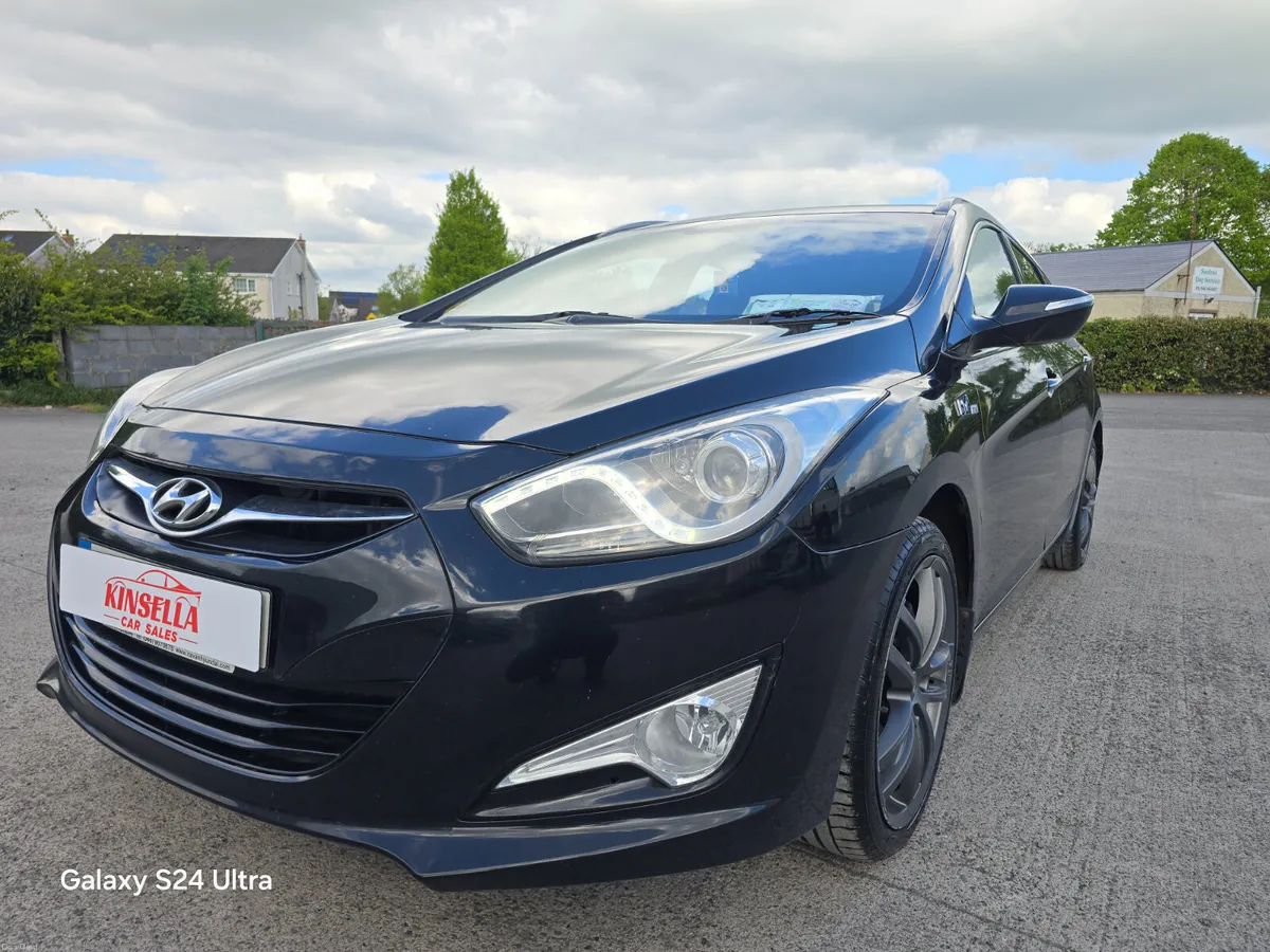 Hyundai i40 EXECUTIVE 1.7 Diesel - Image 1