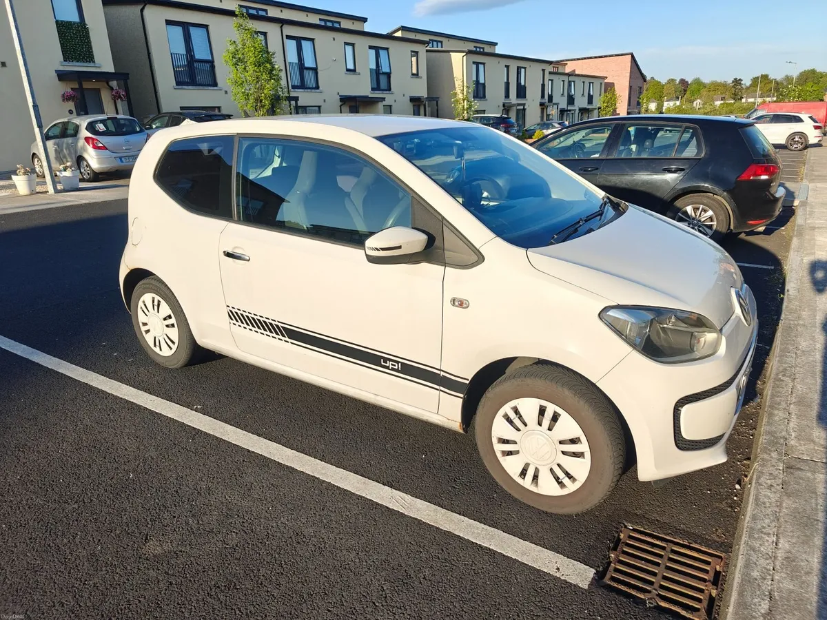 Volkswagen up! 2012 - Image 1