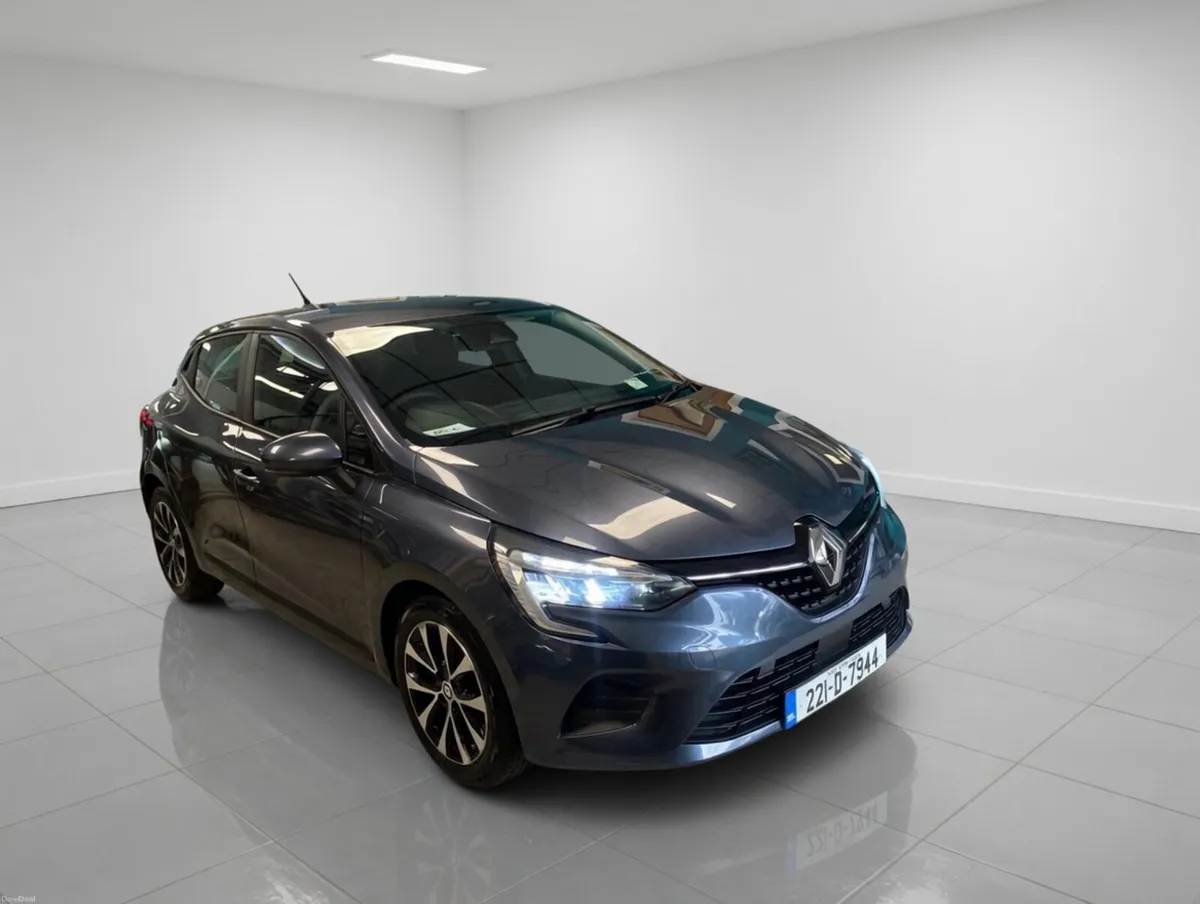 Renault Clio 2022 - Image 5