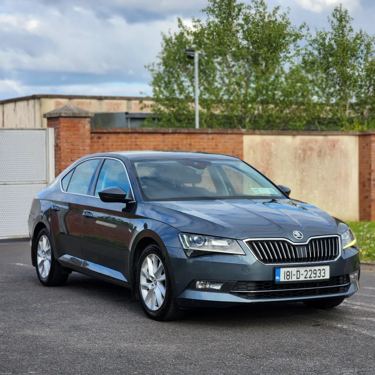 2018 Skoda Superb 2.0tdi high spec - Image 1