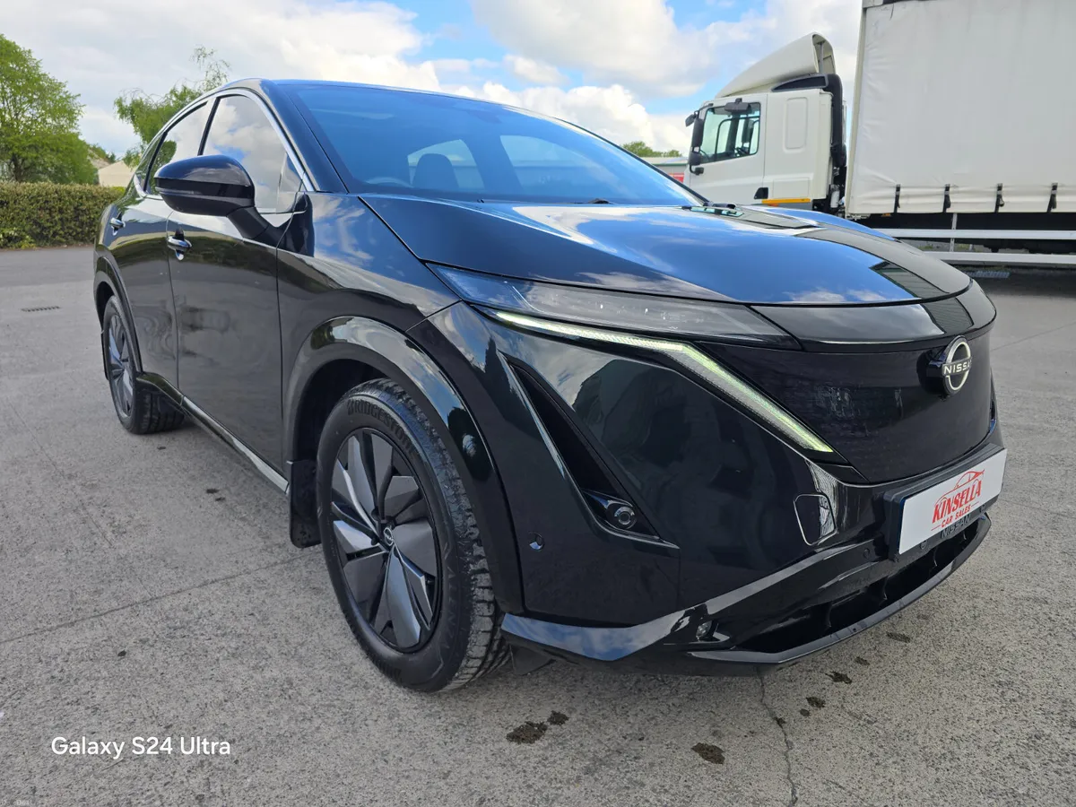 Nissan Ariya 2022 MINT CONDITION - Image 3