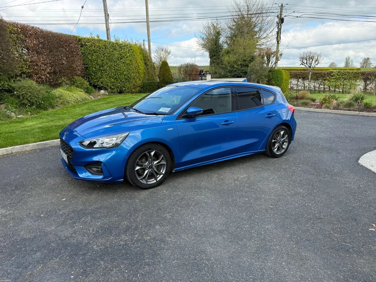 Ford Focus - Image 1