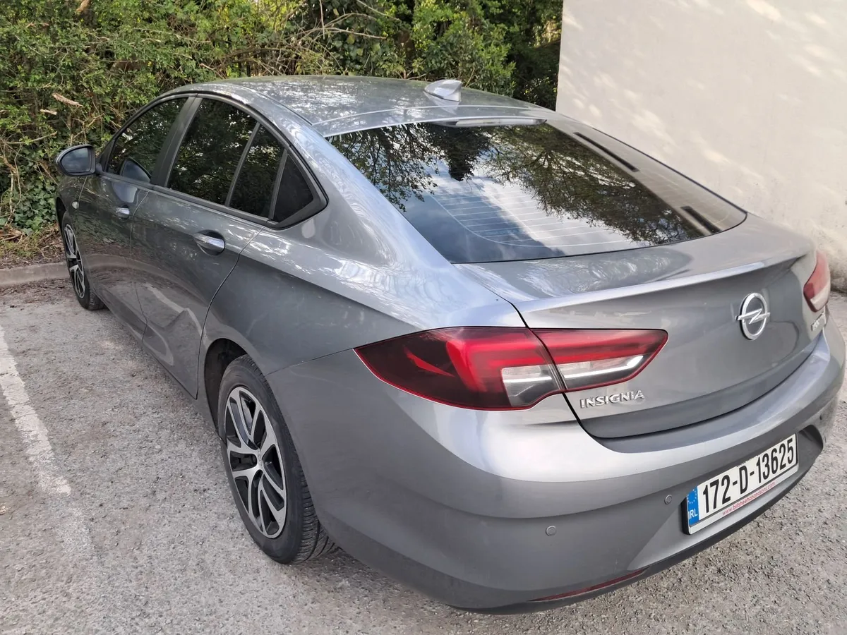 Opel Insignia 2017- Clean a - Image 4