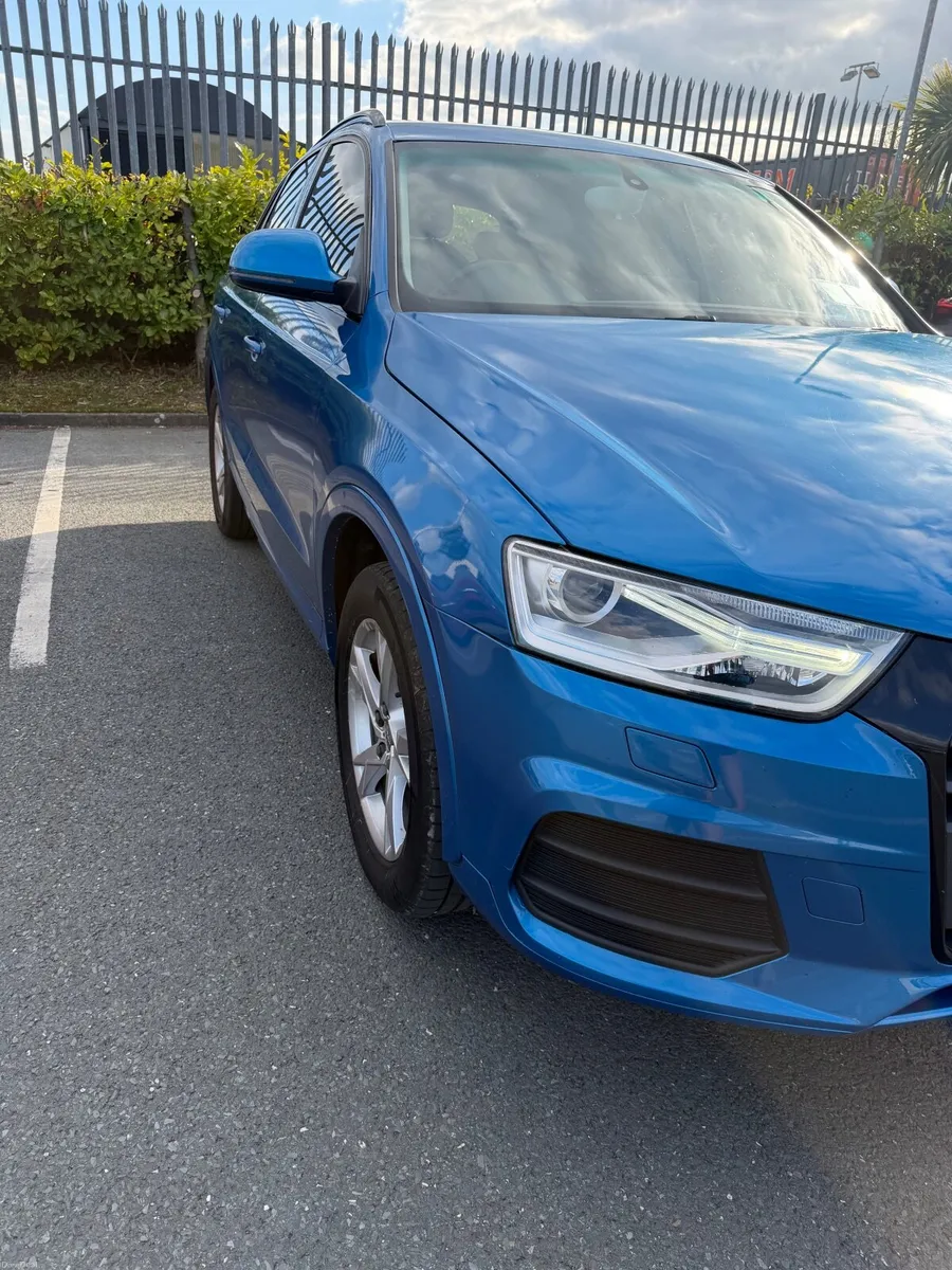 Audi Q3 2015 - Image 1