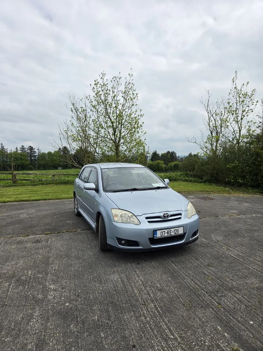 Toyota Corolla 2007 - Image 1