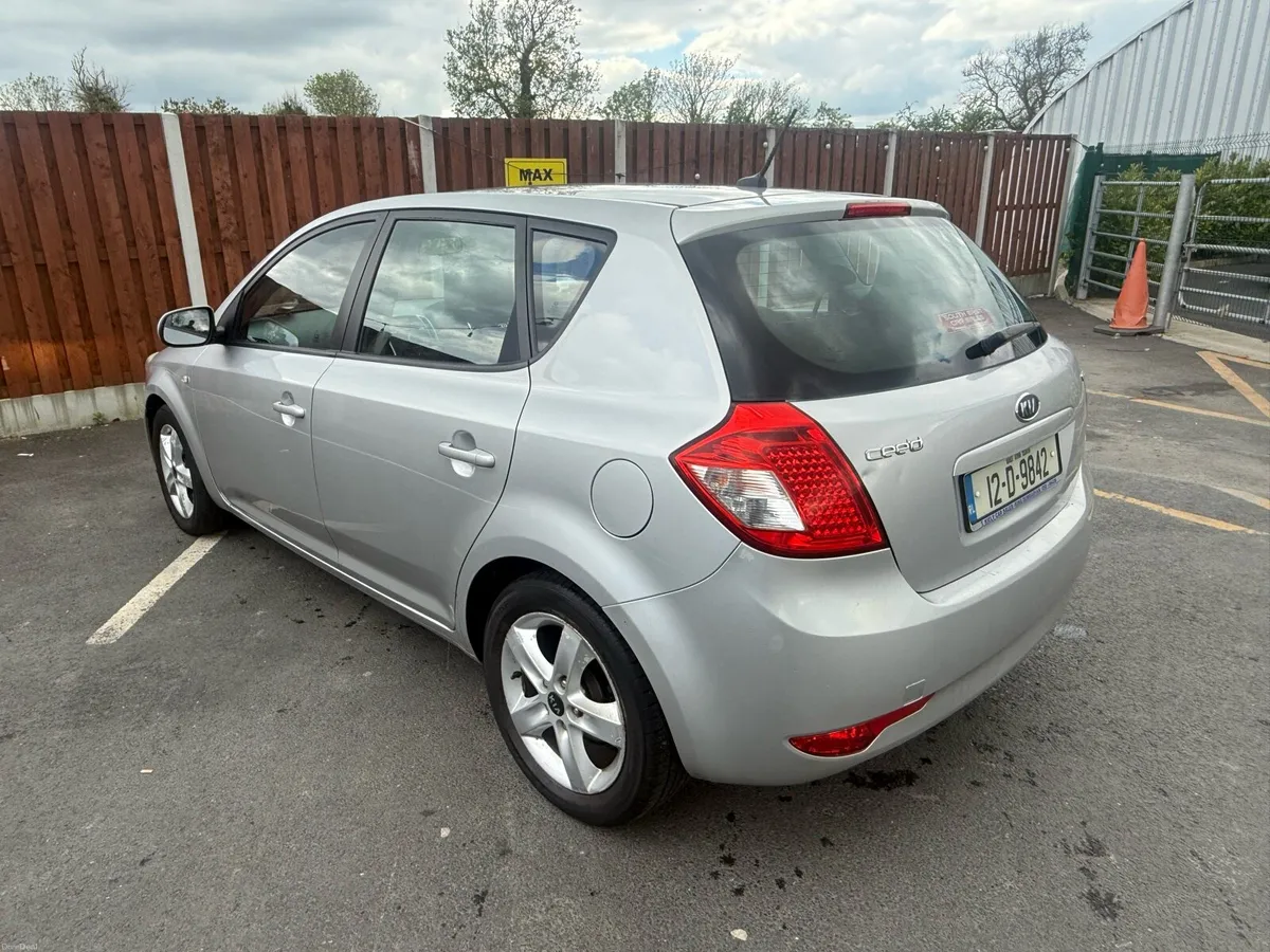 Kia Ceed NCT 06/27! - Image 4
