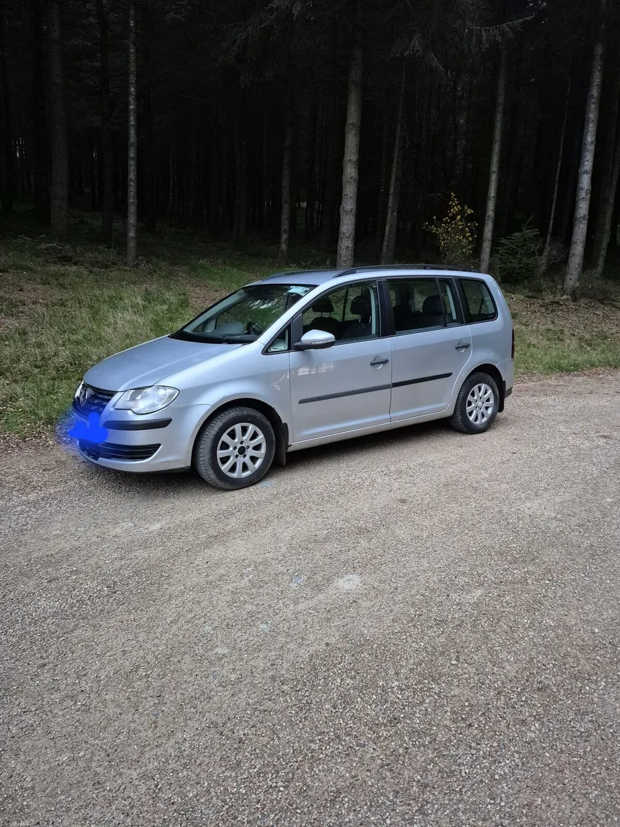 VW Touran 2010 - Image 4