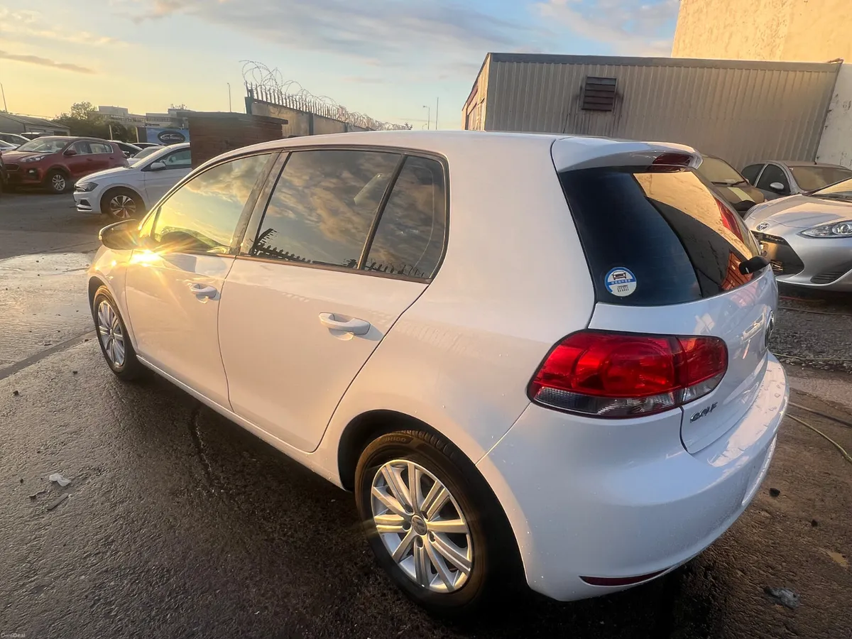 Volkswagen Golf 2013 Automatic/ New Nct/ warranty - Image 4