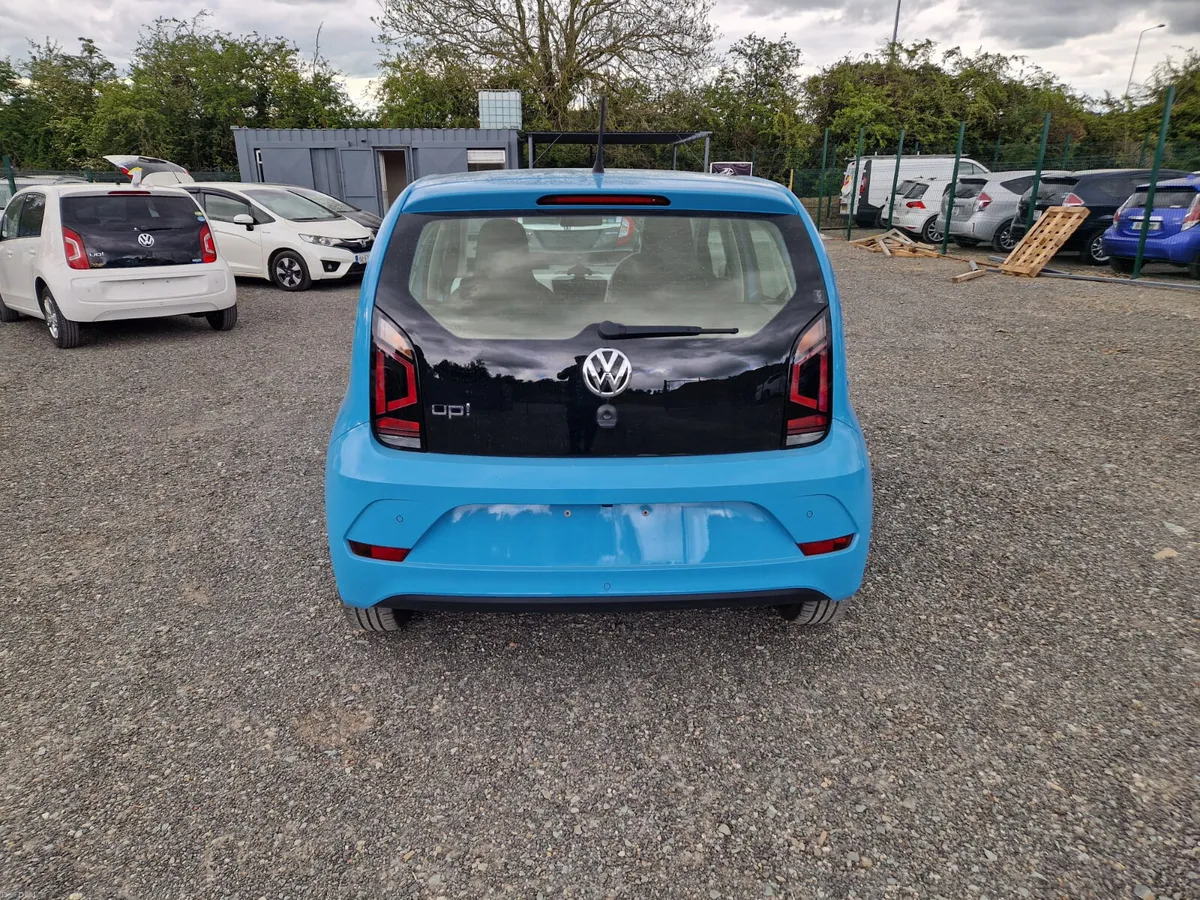 Volkswagen up! 2018 - Image 3