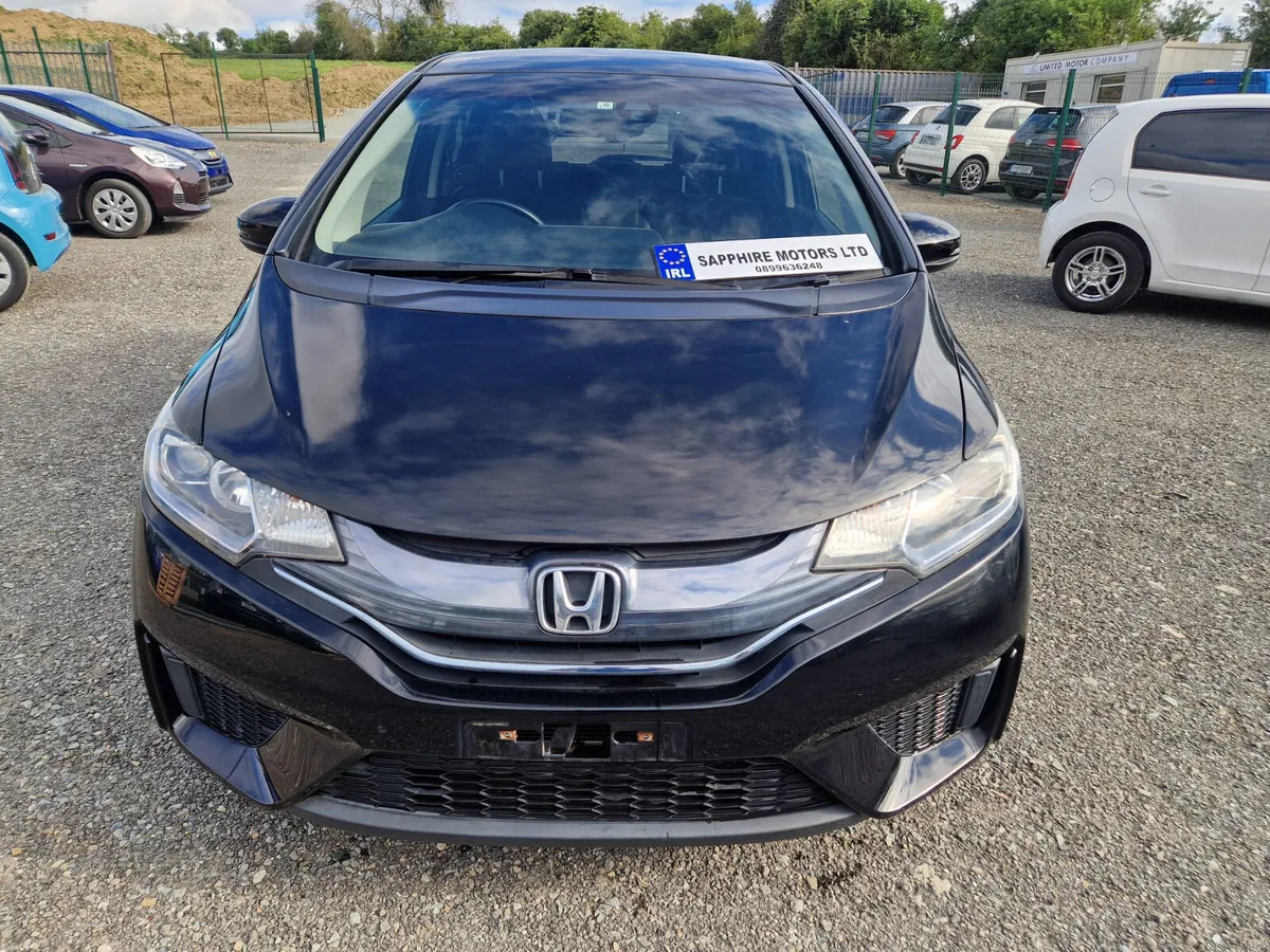 Honda Fit 2015 - Image 3