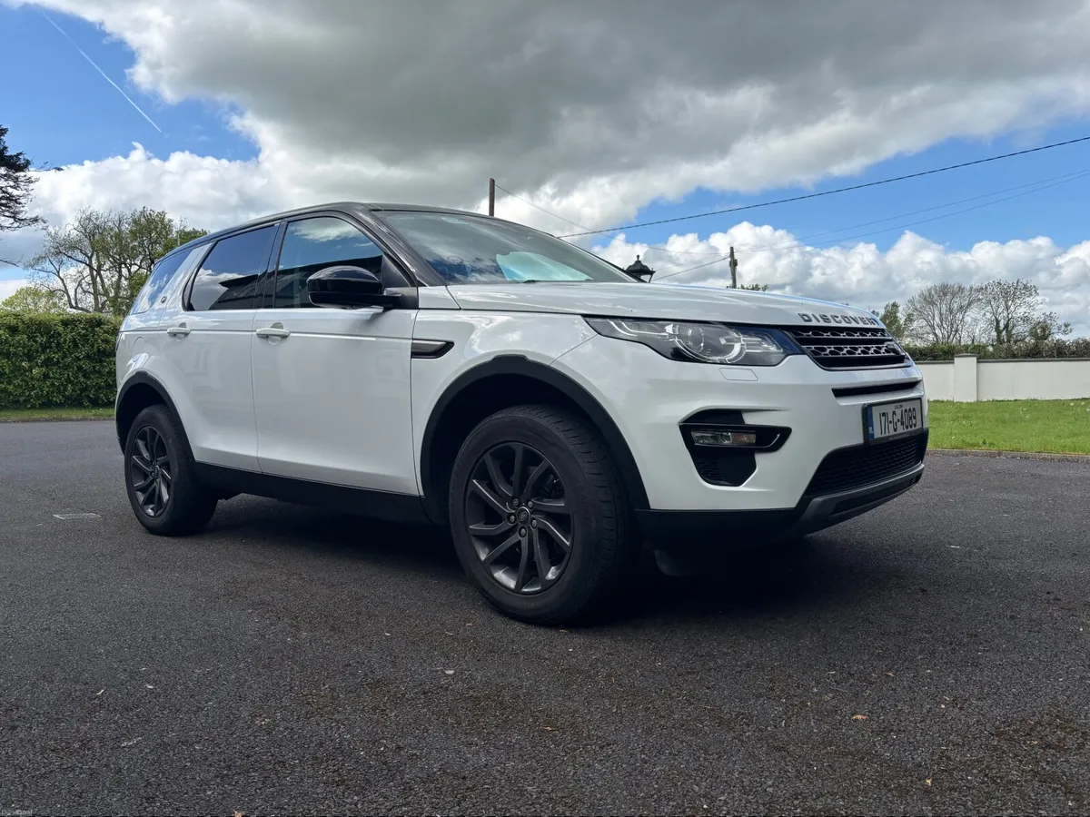 Land Rover Discovery Sport 2017 - Image 4