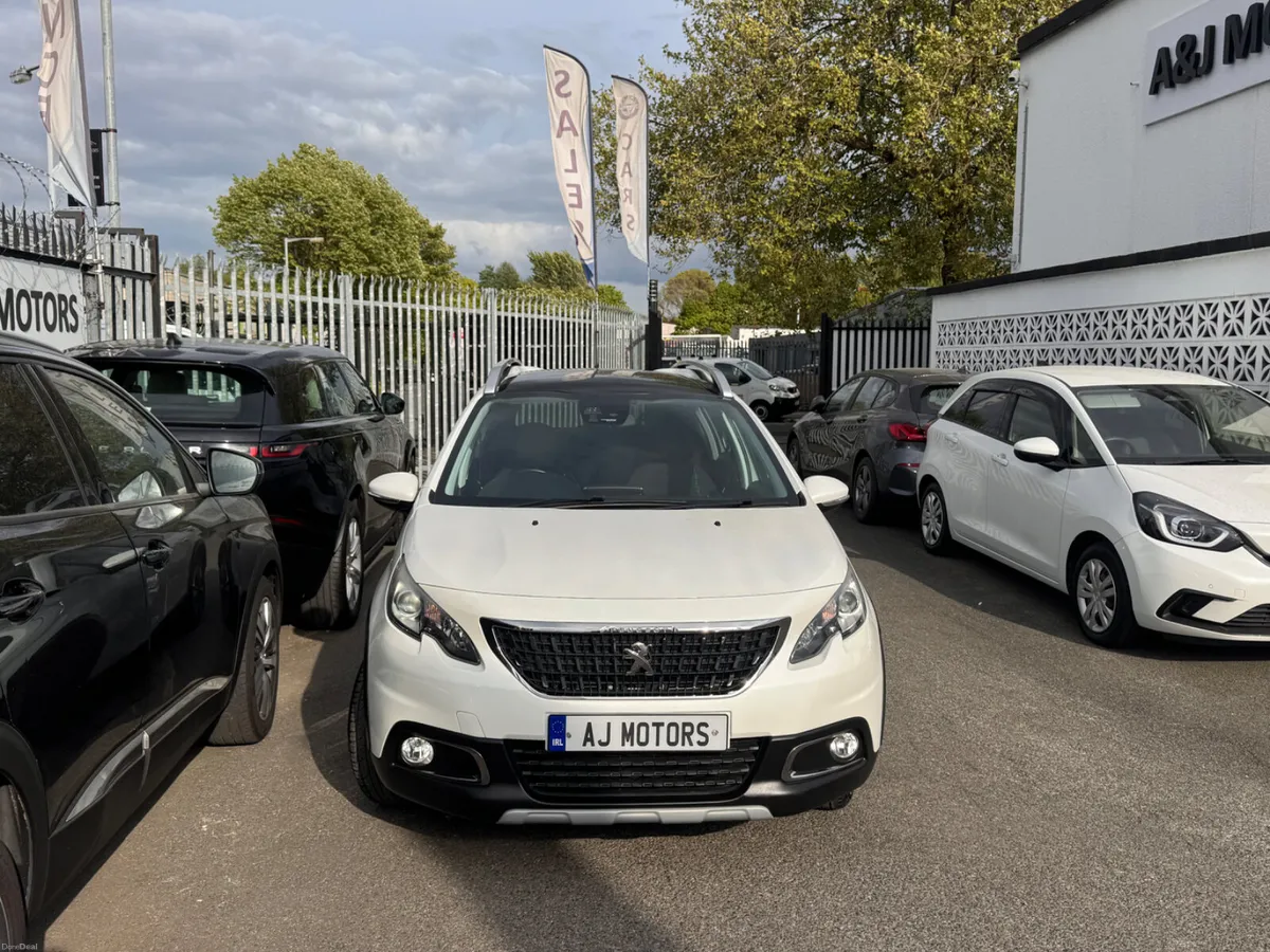 17 PEUGEOT 2008 AUTO GLASS ROOF - Image 3