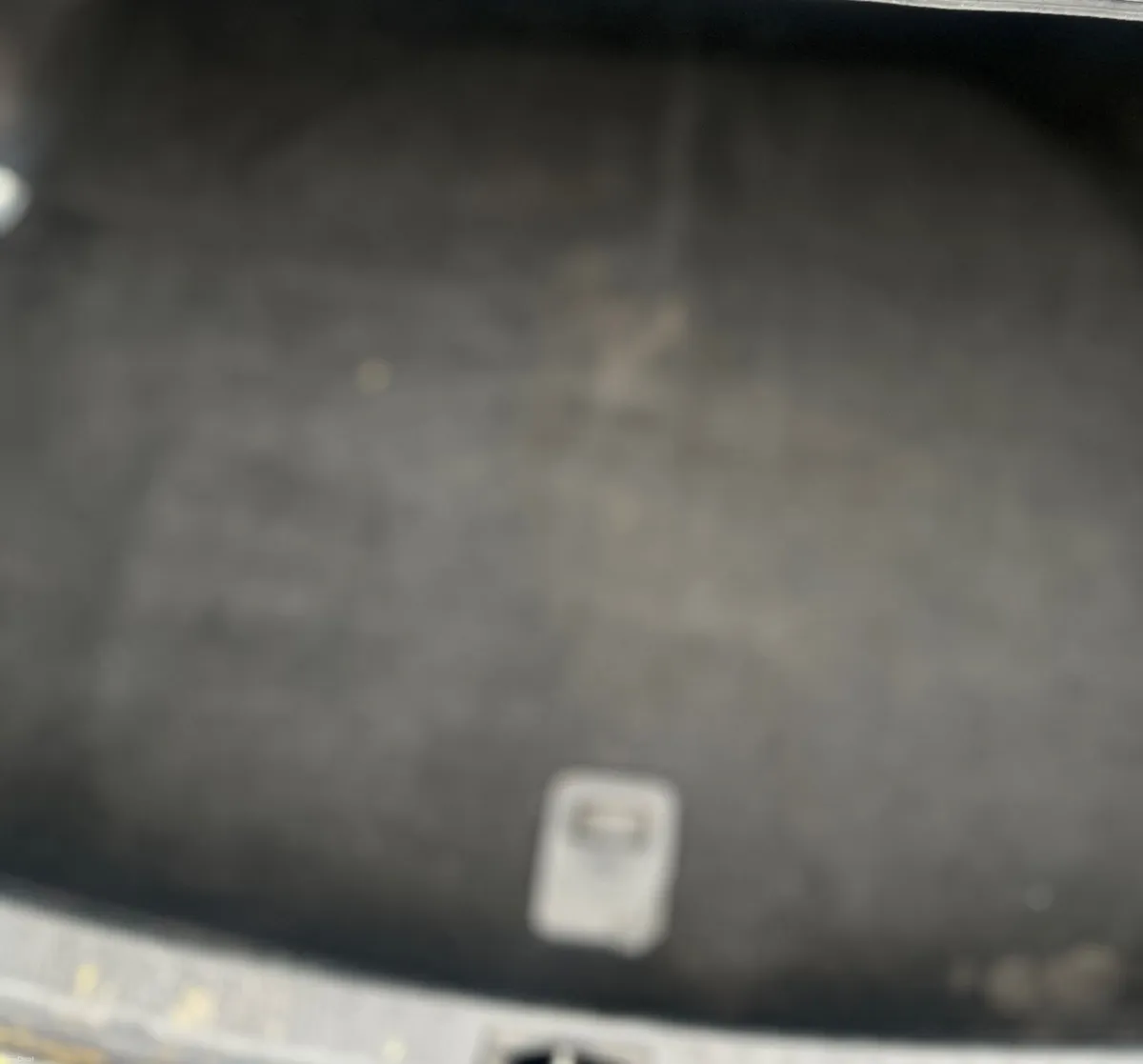 Toyota Avensis 2010 - Image 1