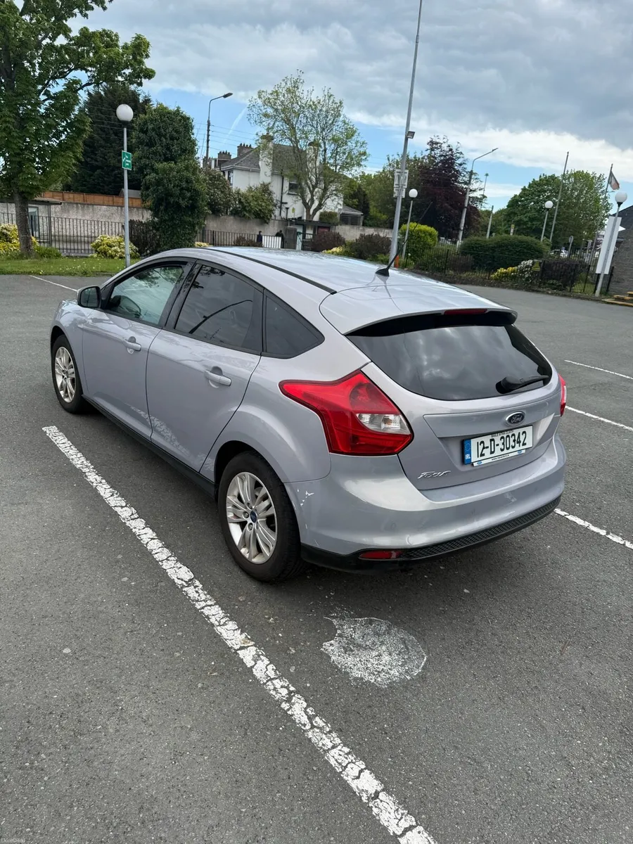 Car - Image 4