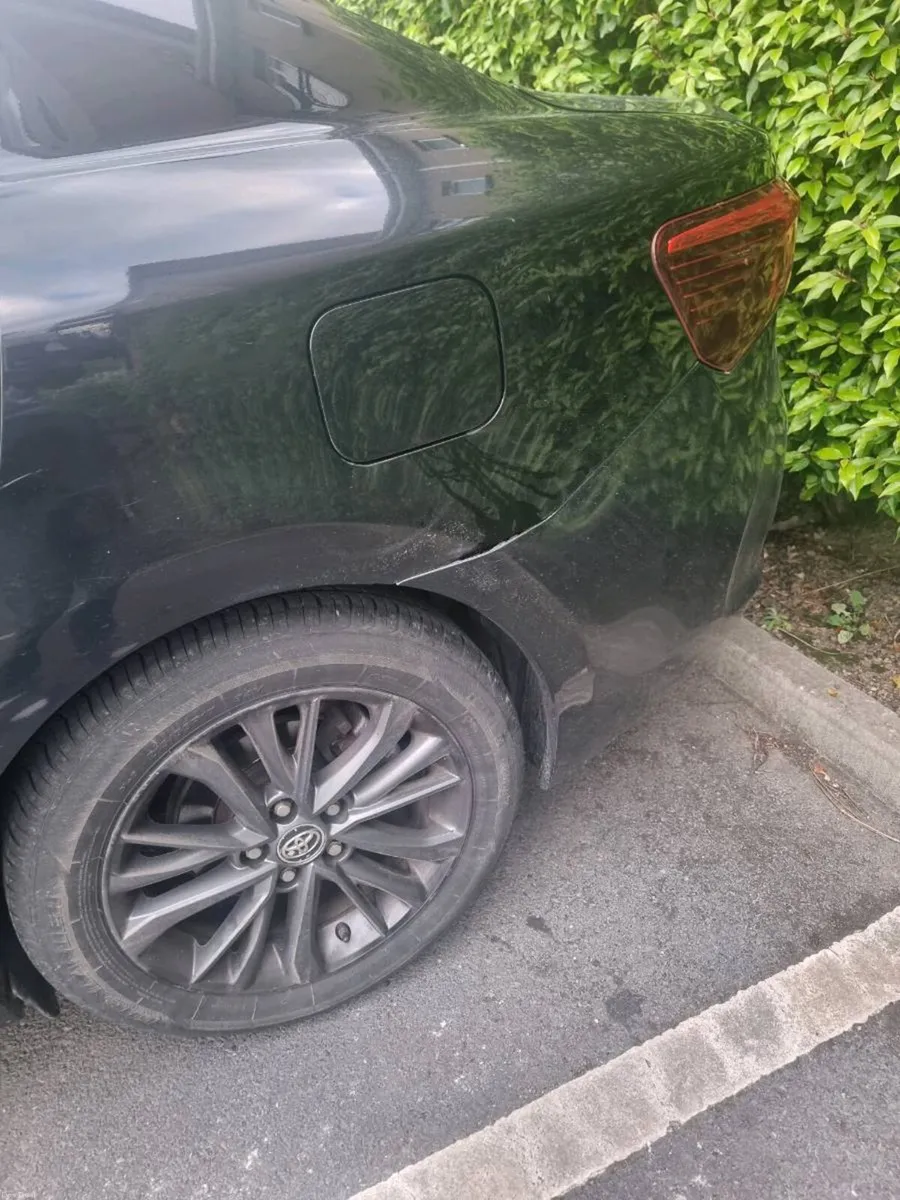 Toyota avensis - Image 4