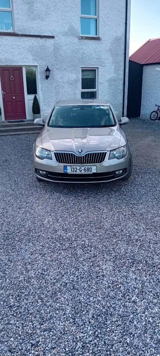 Skoda Superb 2.0 Tdi  Auto - Image 2