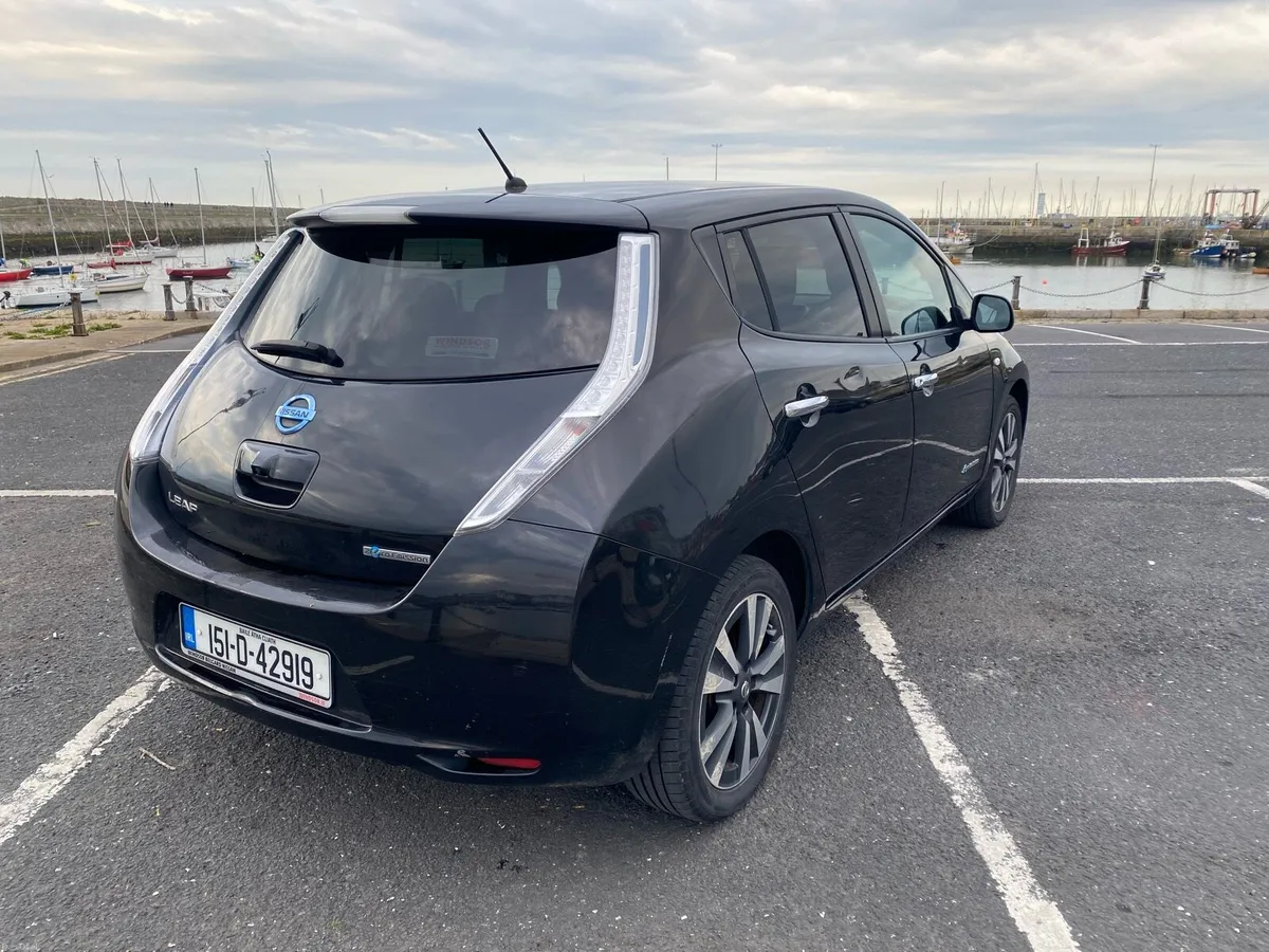 Nissan Leaf 2015 - Image 2
