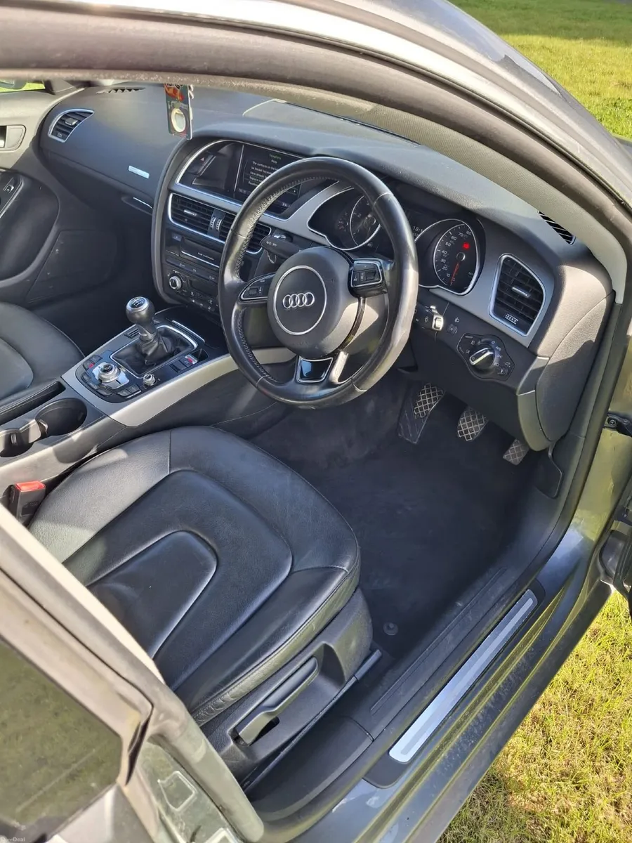 Audi A5 2015 - Image 2