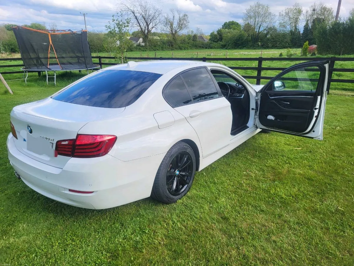 BMW 520d -Full Leather - Carplay - Fresh NCT - Image 4