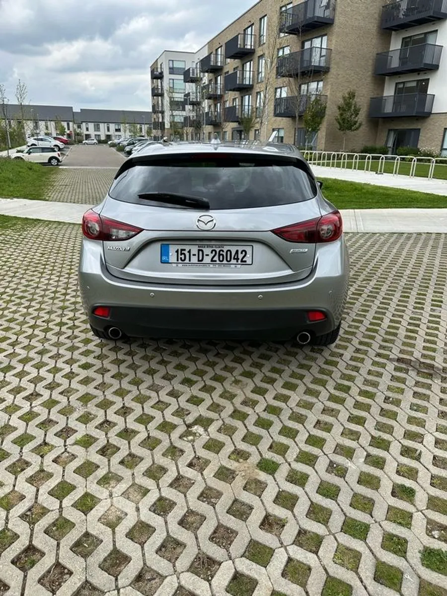 2015 Mazda3 - Image 4