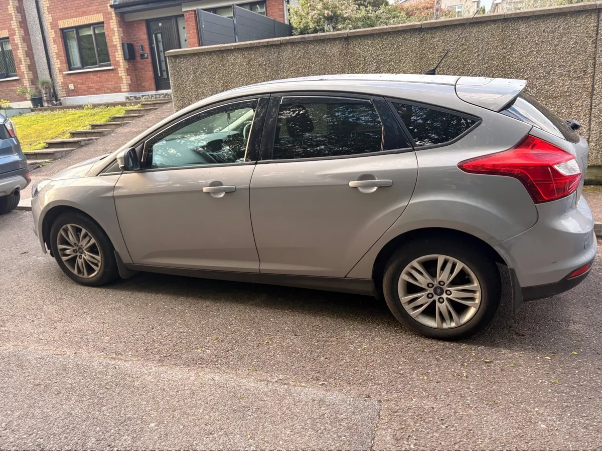 Ford Focus 2012 - Image 4