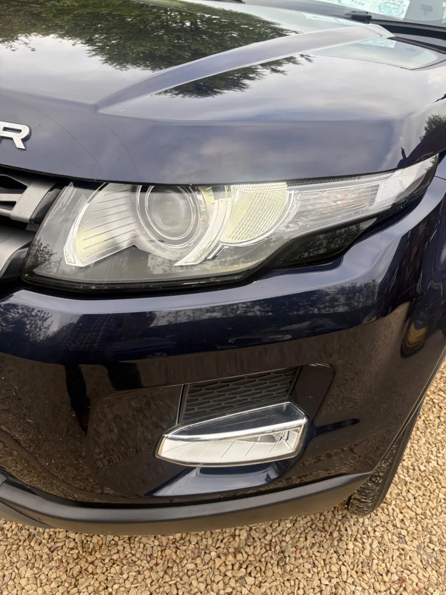 Land Rover Range Rover Evoque 2015 , 2.2 4x4 manua - Image 3