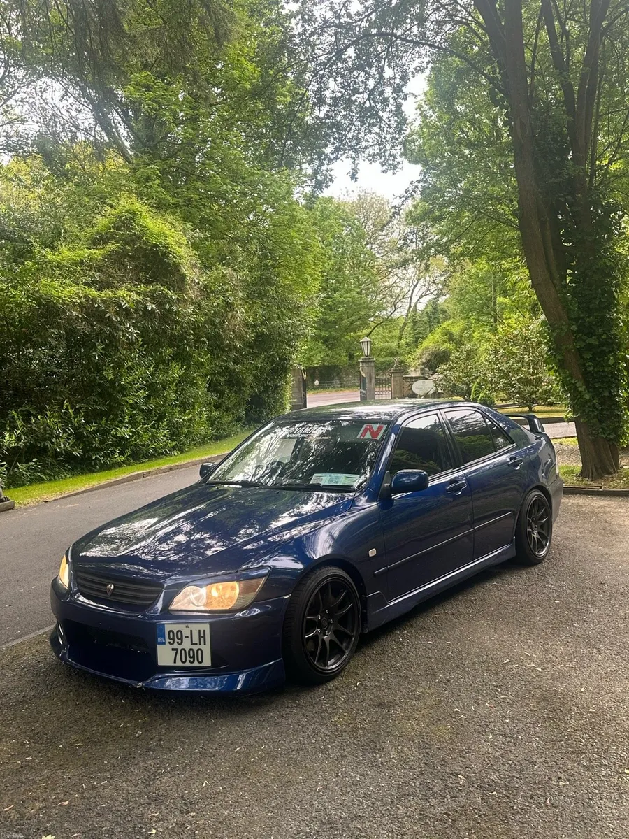 Toyota Altezza RS200 Jap import - Image 3
