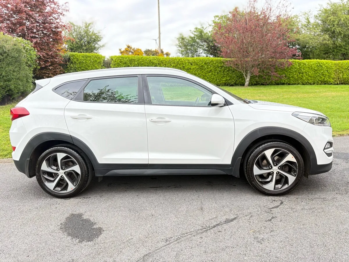 Hyundai Tucson Executive plus 2018 1.7 Crdi - Image 4