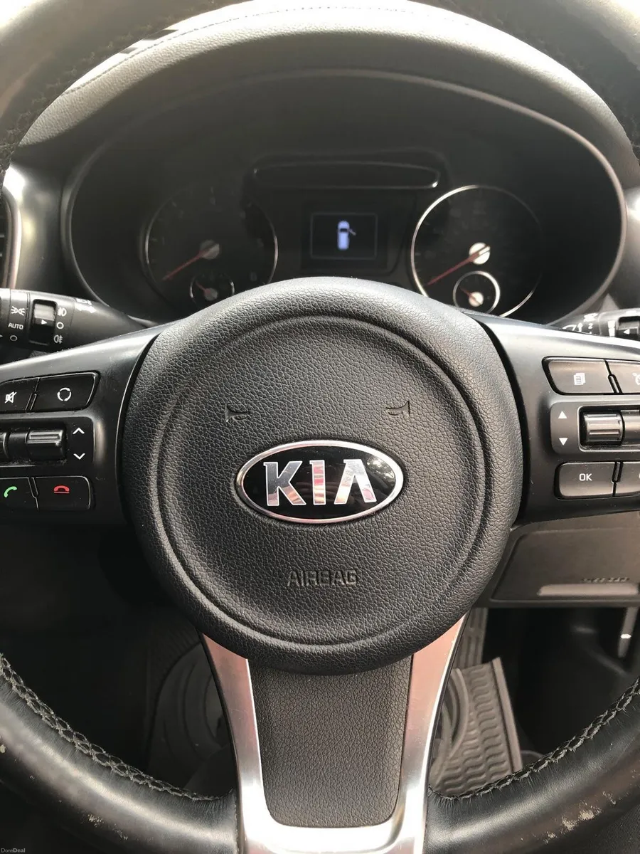 Kia Sorento 2015 - Image 4