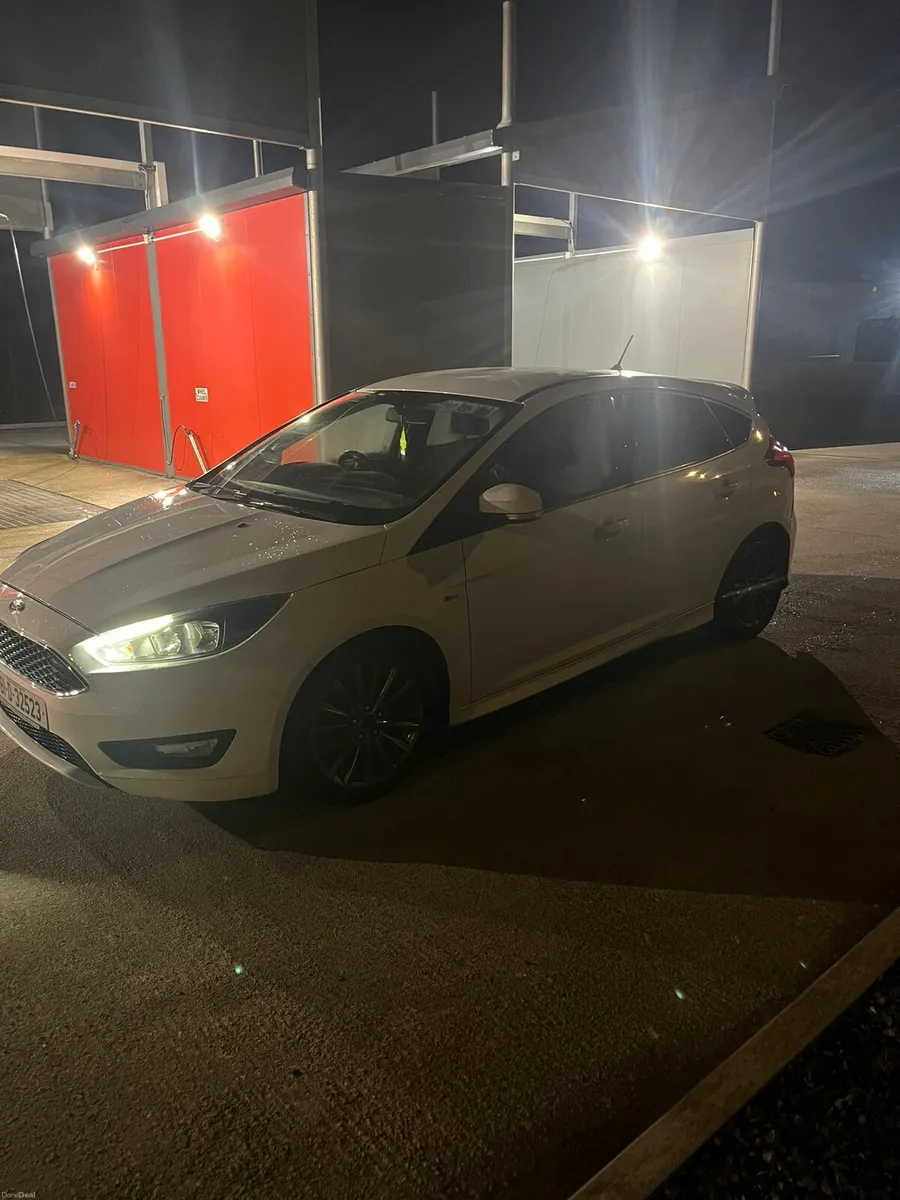 Car - Image 4
