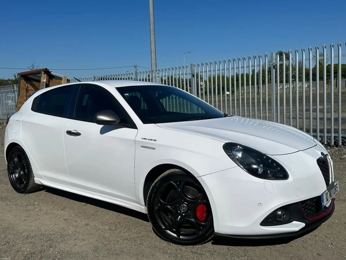 Alfa Romeo Giulietta Veloce 1.8L Automatic Petrol - Image 1