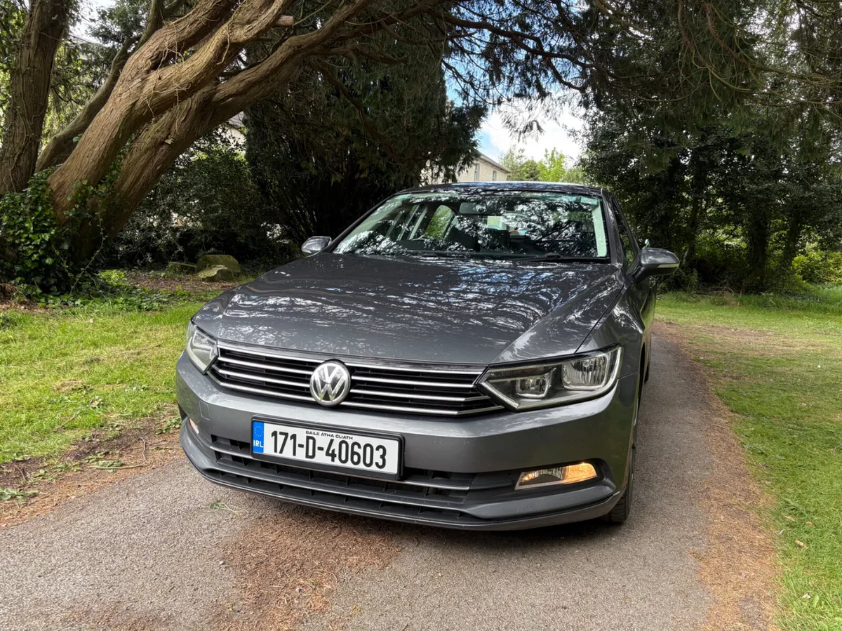 171 VW Passat 1.6L Auto, Taxed & NCT to May 2027! - Image 1