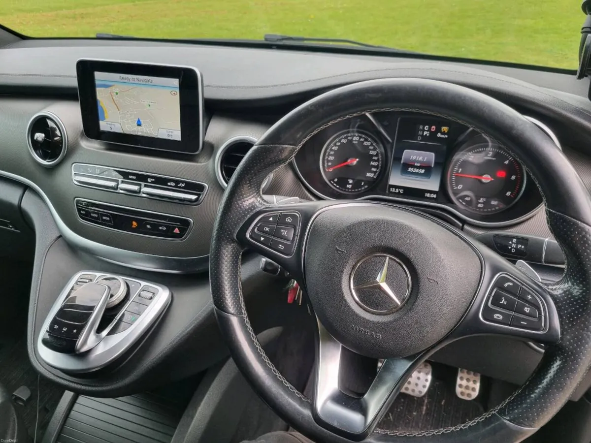 Mercedes v220 viano XLWB automatic - Image 4