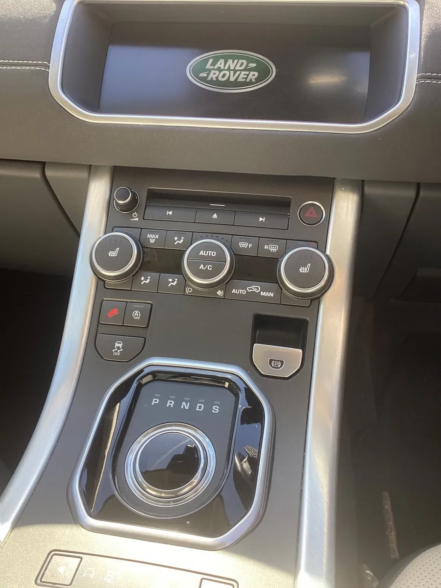 Land Rover Range Rover Evoque 2017 - Image 4