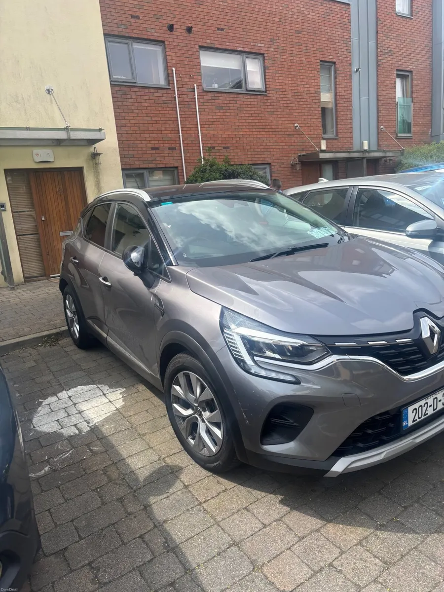 Renault Captur 2020 - Image 1