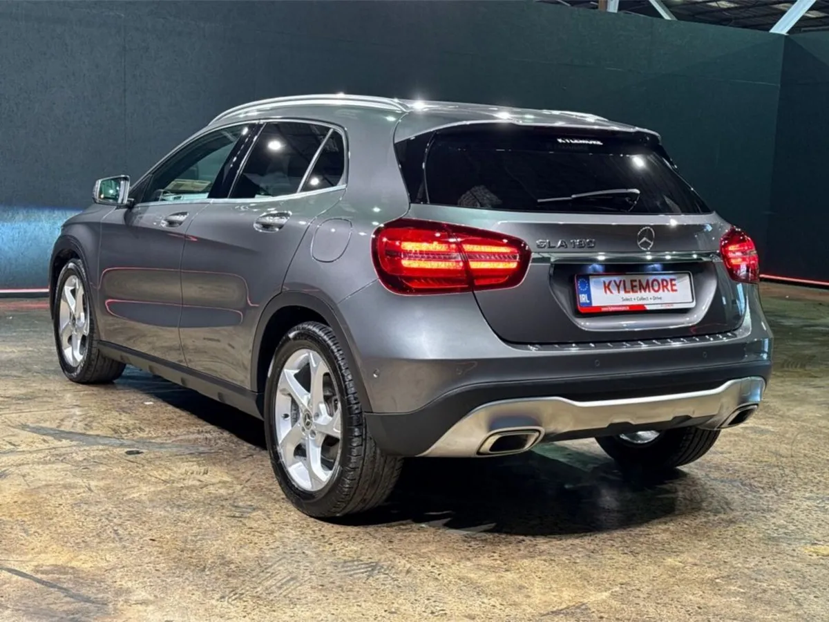 Mercedes-Benz GLA AUTOMATIC 1.6L FULL LEATHER HEAT - Image 5