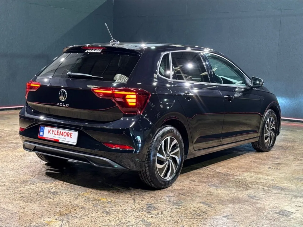 Volkswagen Polo 1.0 AUTOMATIC TSI ACTIVE - 15'' FA - Image 4