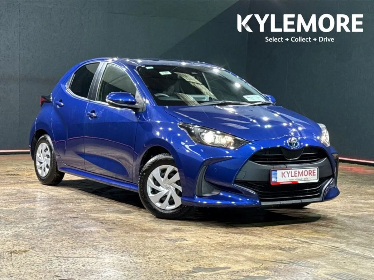 Toyota Yaris 1.5 HYBRID - CRUISE CONTROL - REAR CA - Image 1