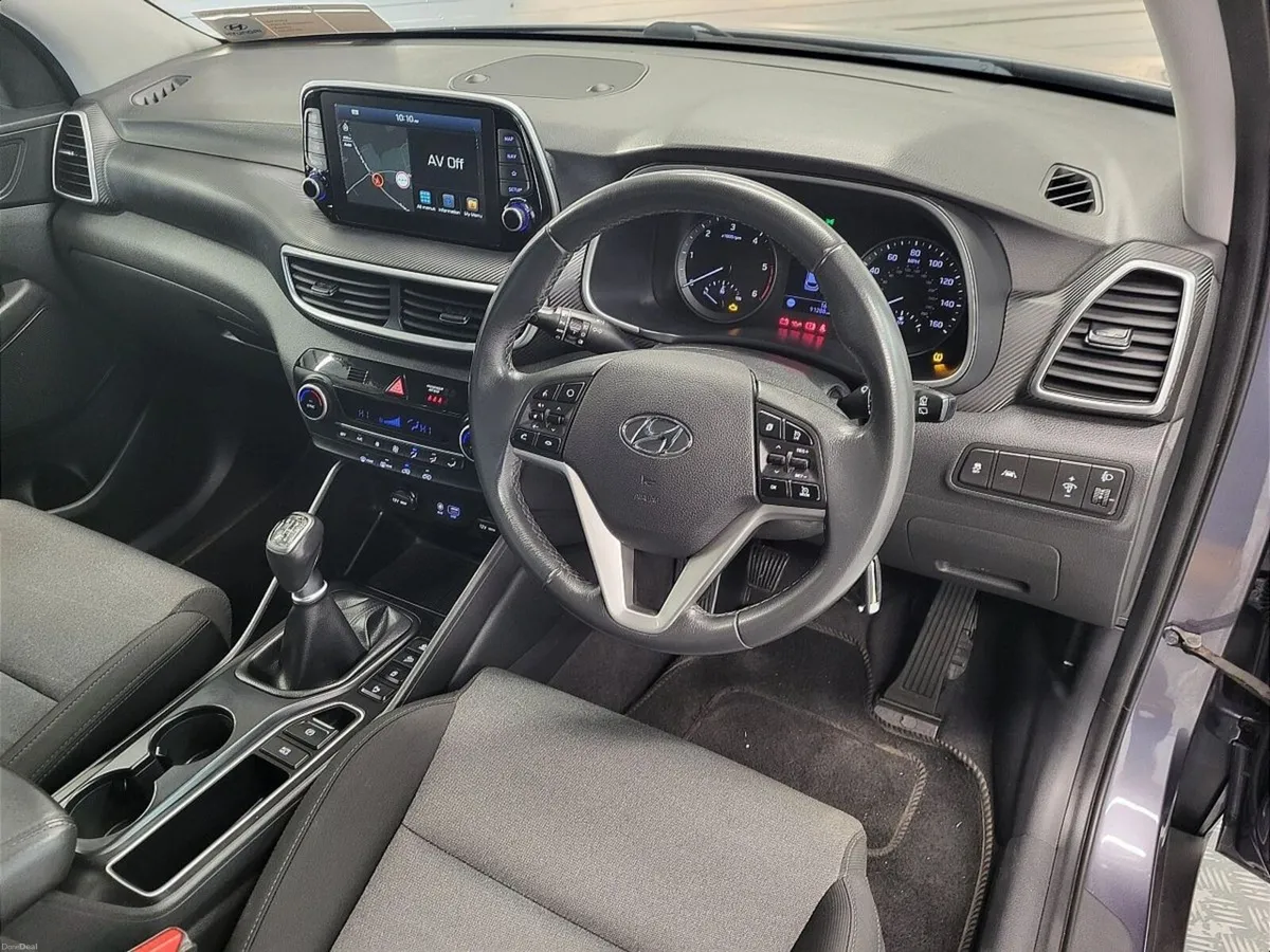 Hyundai Tucson 2WD Executive Mild Hybrid Finance f - Image 6