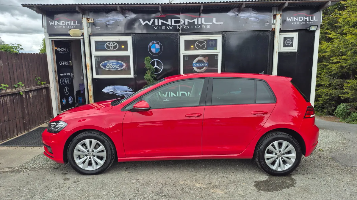 Volkswagen Golf TSI 5DR Automatic DSG - Image 2
