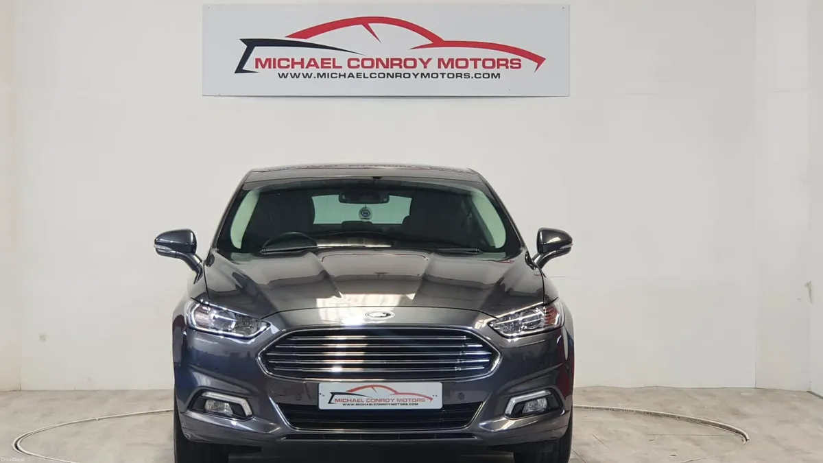 Ford Mondeo TITIANIUM - Image 3