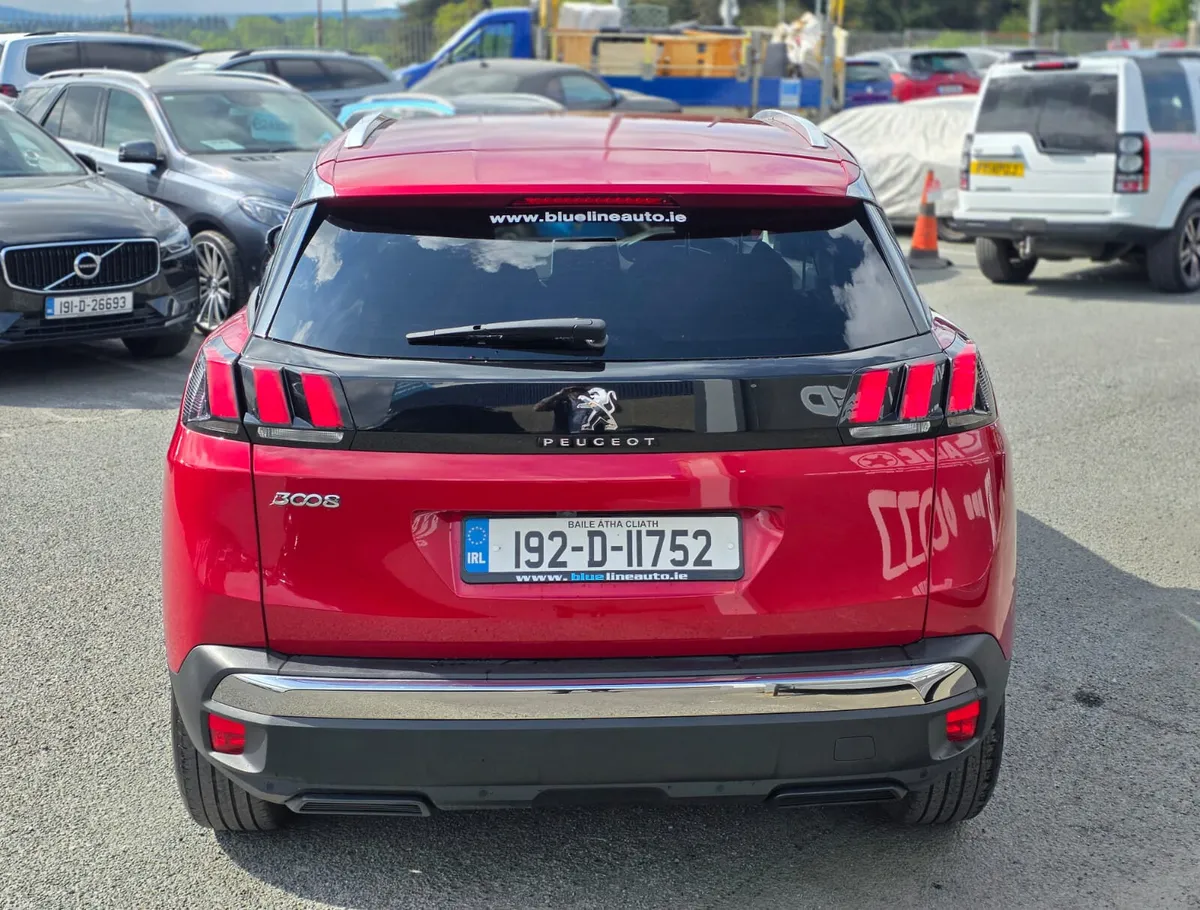 Peugeot 3008 Allure Manual 1.5 Diesel (192) - Image 4
