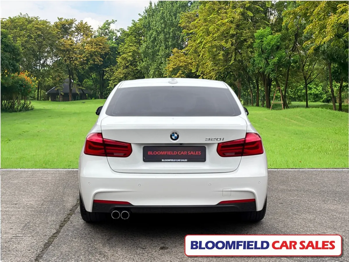 BMW 3-Series MSPORT , AUTO // LOW MILEAGE - Image 6