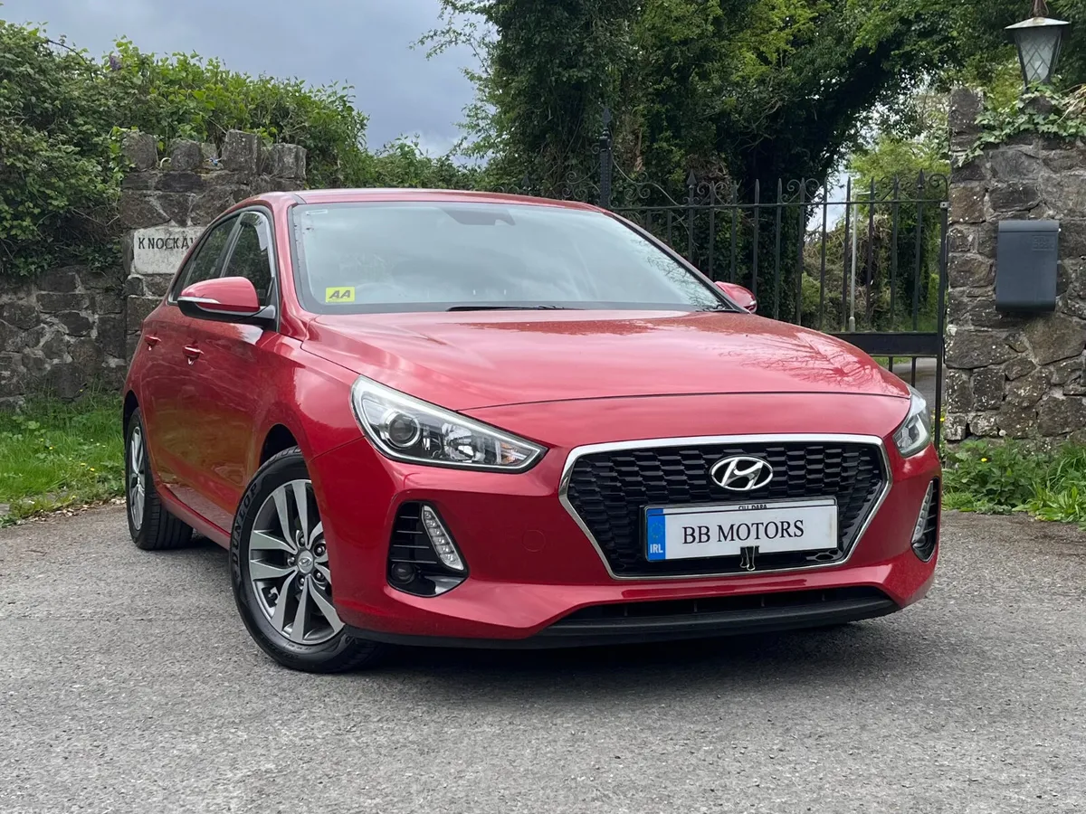 Hyundai i30 1.4 Petrol Deluxe - Image 1