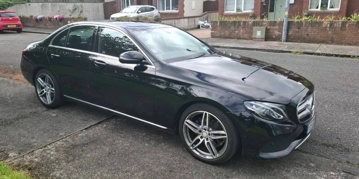 Mercedes Benz E220d SE Automatic - Image 3