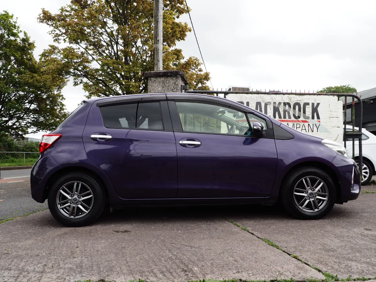 Toyota Vitz 2019 NCT August 2028 - Image 5