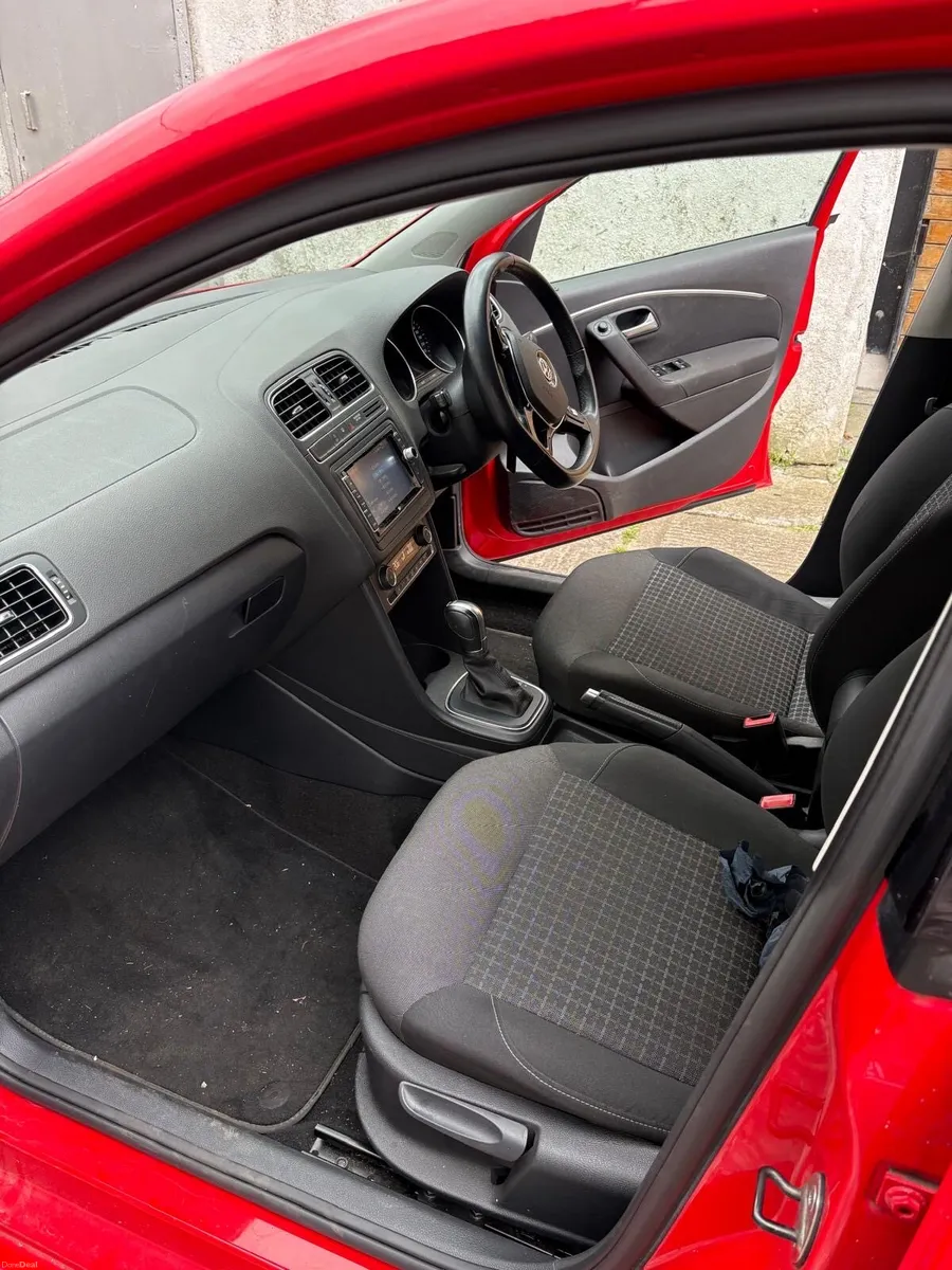 AUTOMATIC VW Polo - Image 3