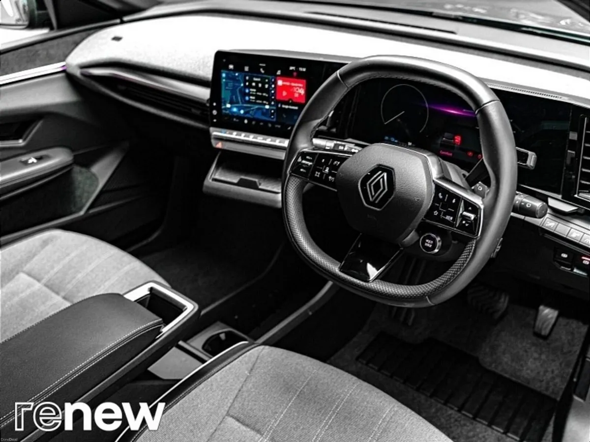 Renault Megane Megane Techno+ Ev  Techno+  220 Ele - Image 6