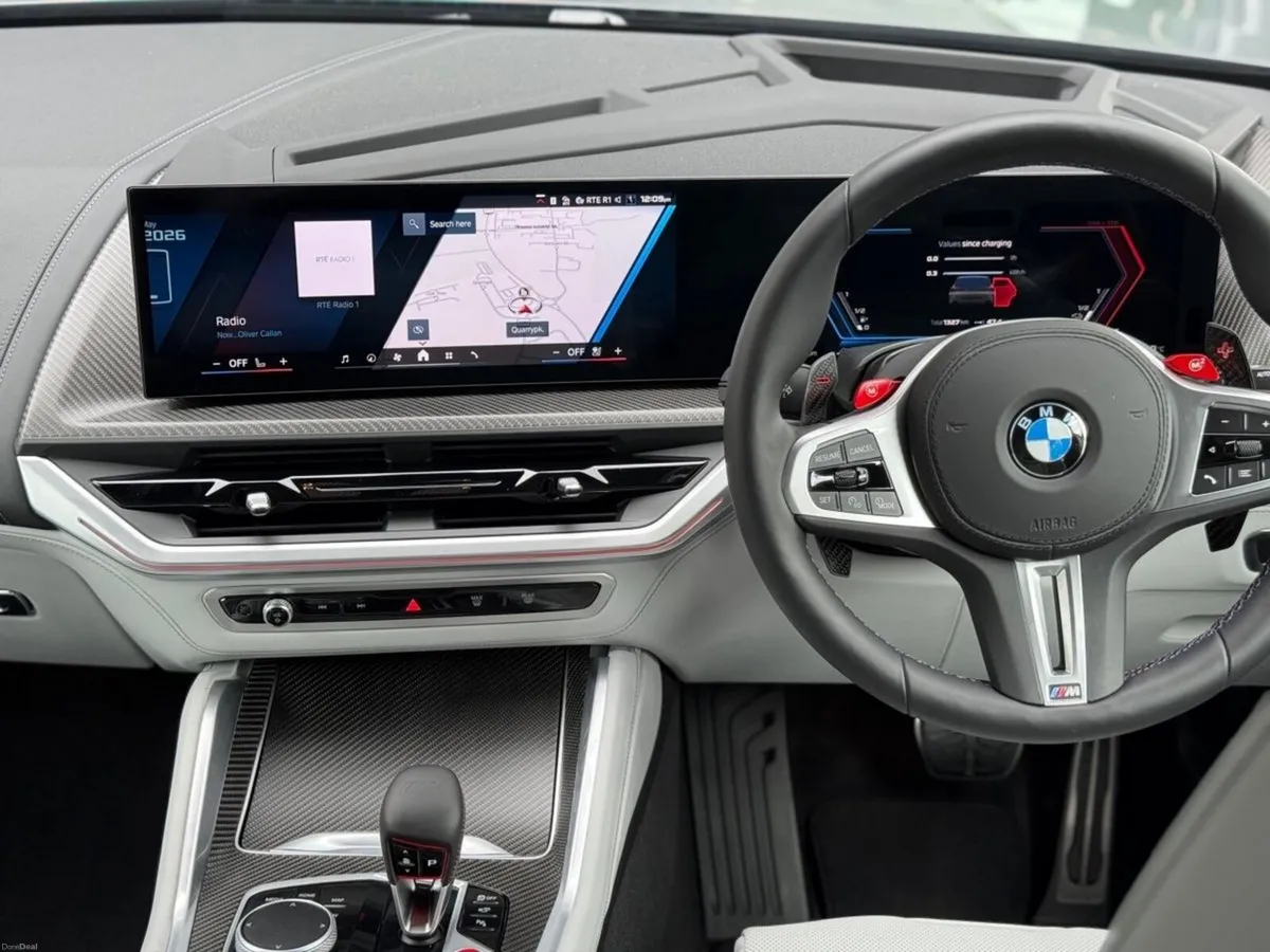 BMW XM 50e - Image 5